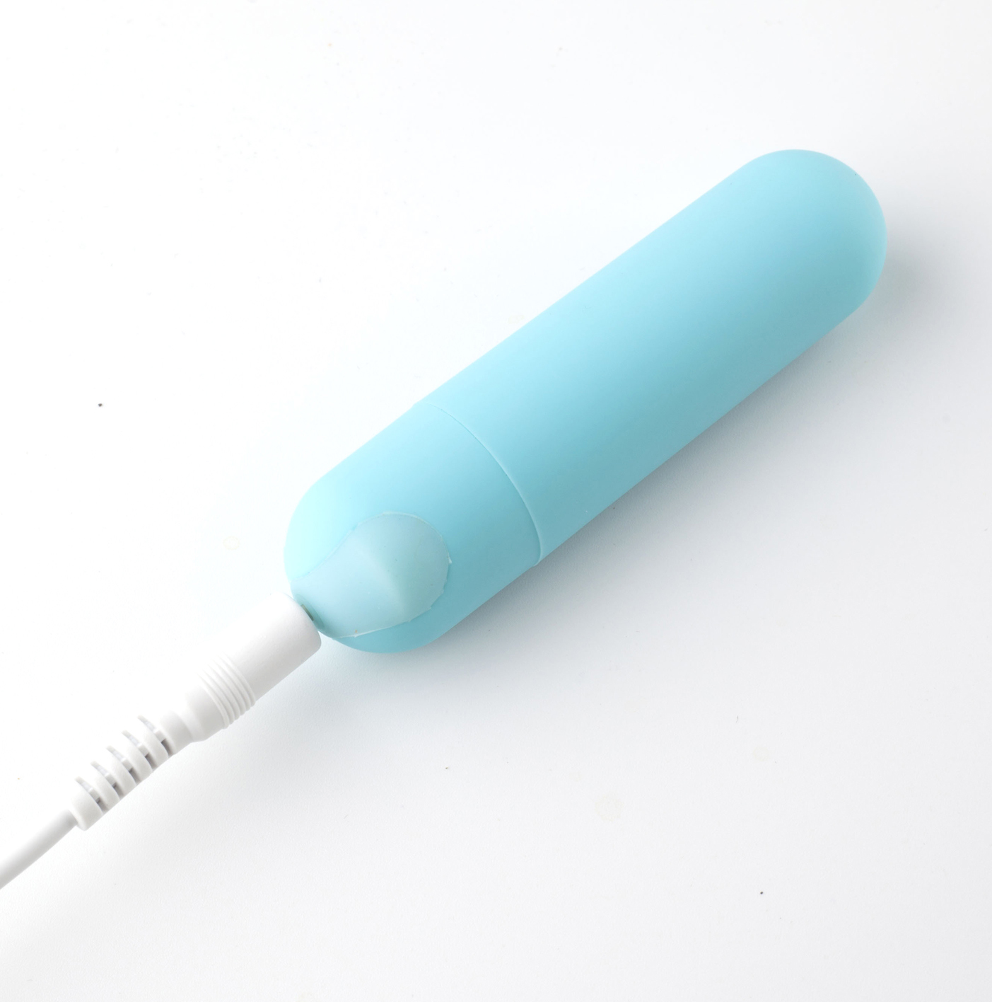 60xnCzKT08yHx9GlTjsNipXTCojBnRSZ Sydney Mini Bullet With 2 Silicone Sleeves - Image 1