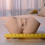Squirt for Me Sasha Grey Movie and Realistic Squirting Stroker - Light - Image 3