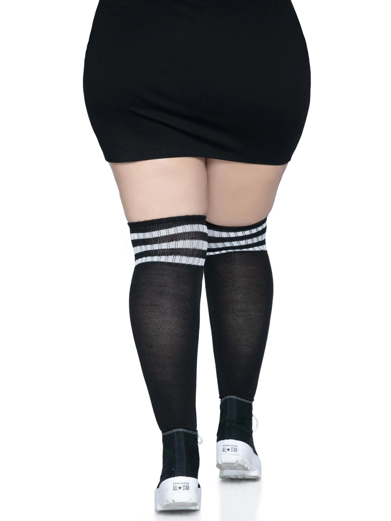 JlFlFovE19ykvBh41041BEIuDhPQFong Over the Knee Athletic Socks -1x/2x - Black/white - Image 1