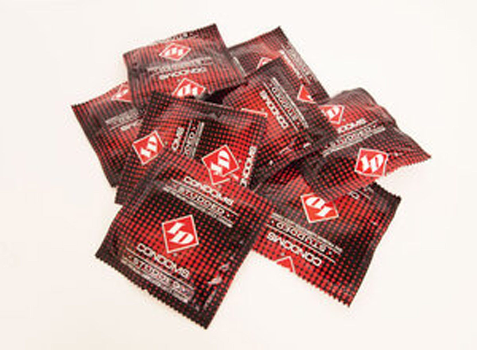 cAwzAD6VNzCxUuO6eluax9xyFtcKuKck Studded Condom Bag of 144 Pcs - Image 1